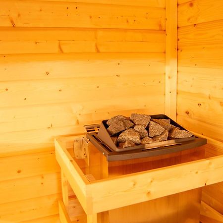 Wellness Mitten In Der Wasserfallstadt Triberg Triberg im Schwarzwald Luaran gambar