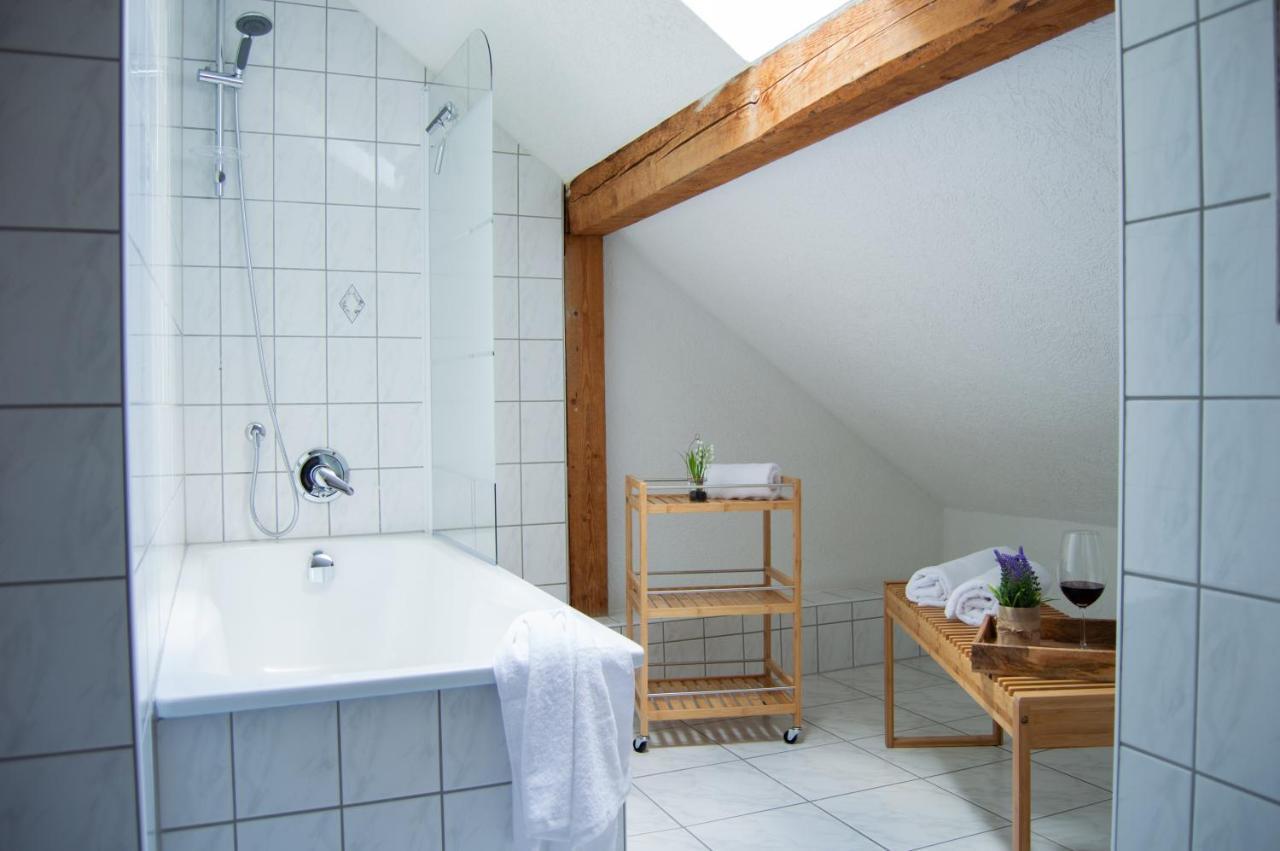 Wellness Mitten In Der Wasserfallstadt Triberg Triberg im Schwarzwald Luaran gambar