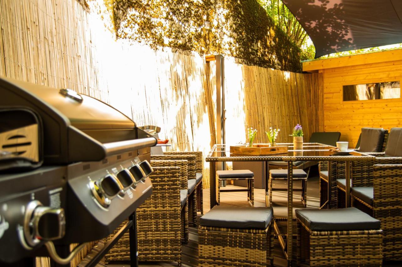 Wellness Mitten In Der Wasserfallstadt Triberg Triberg im Schwarzwald Luaran gambar